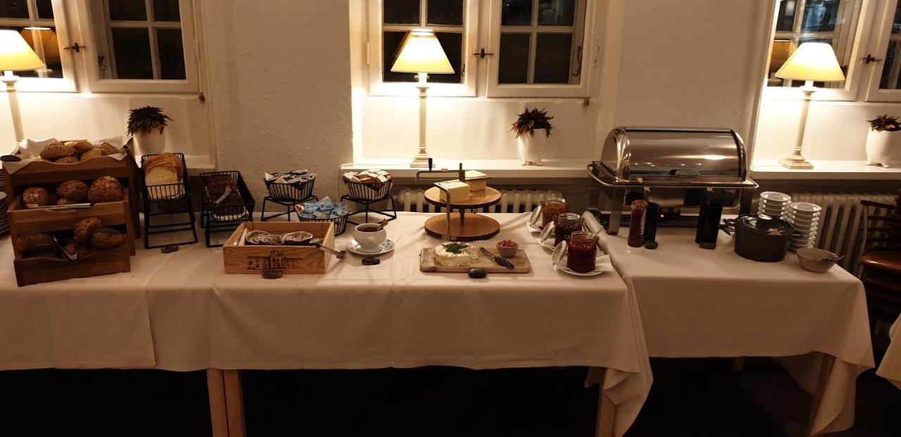 אודנזה Hotel Knudsens Gaard מראה חיצוני תמונה