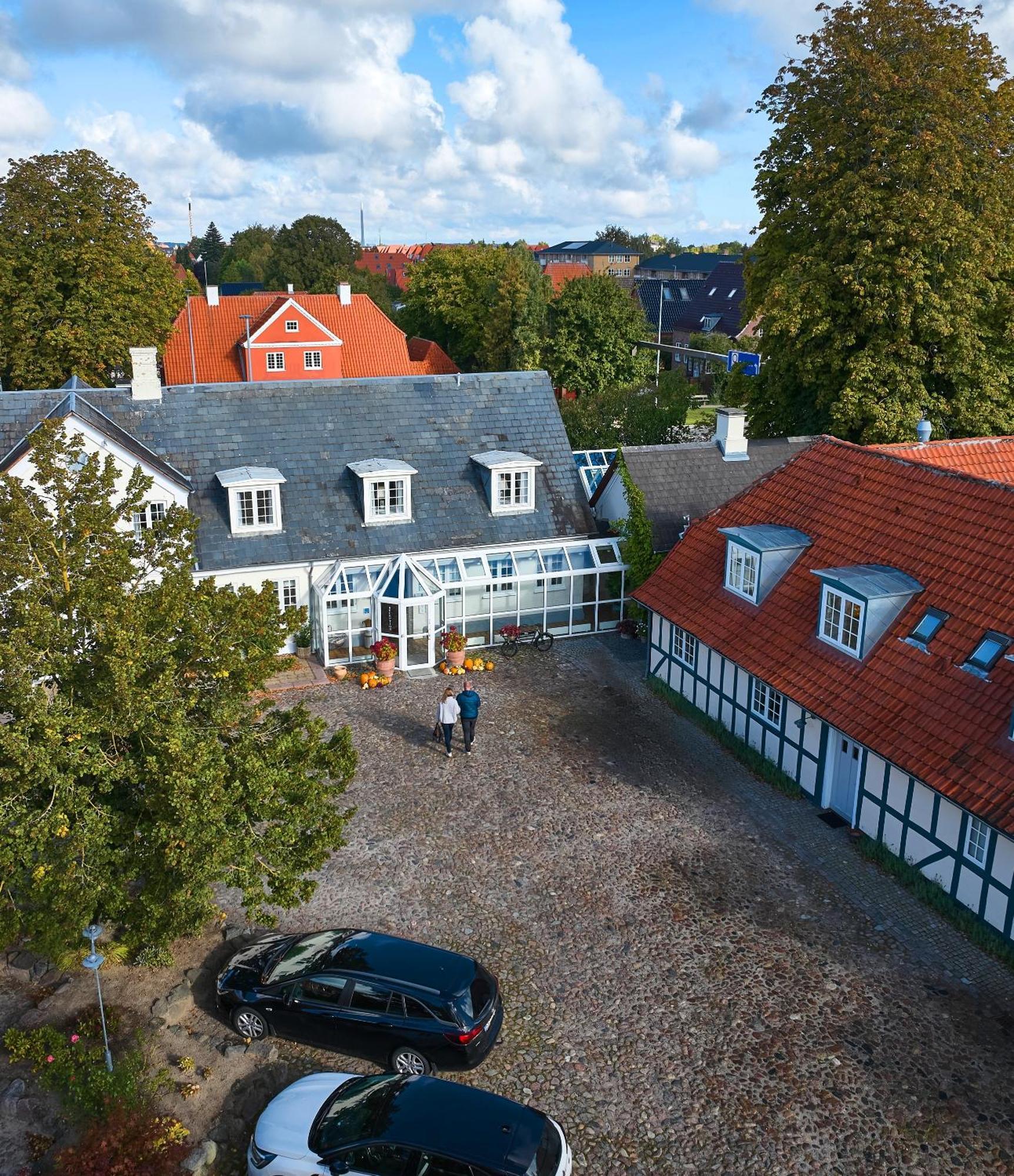 אודנזה Hotel Knudsens Gaard מראה חיצוני תמונה